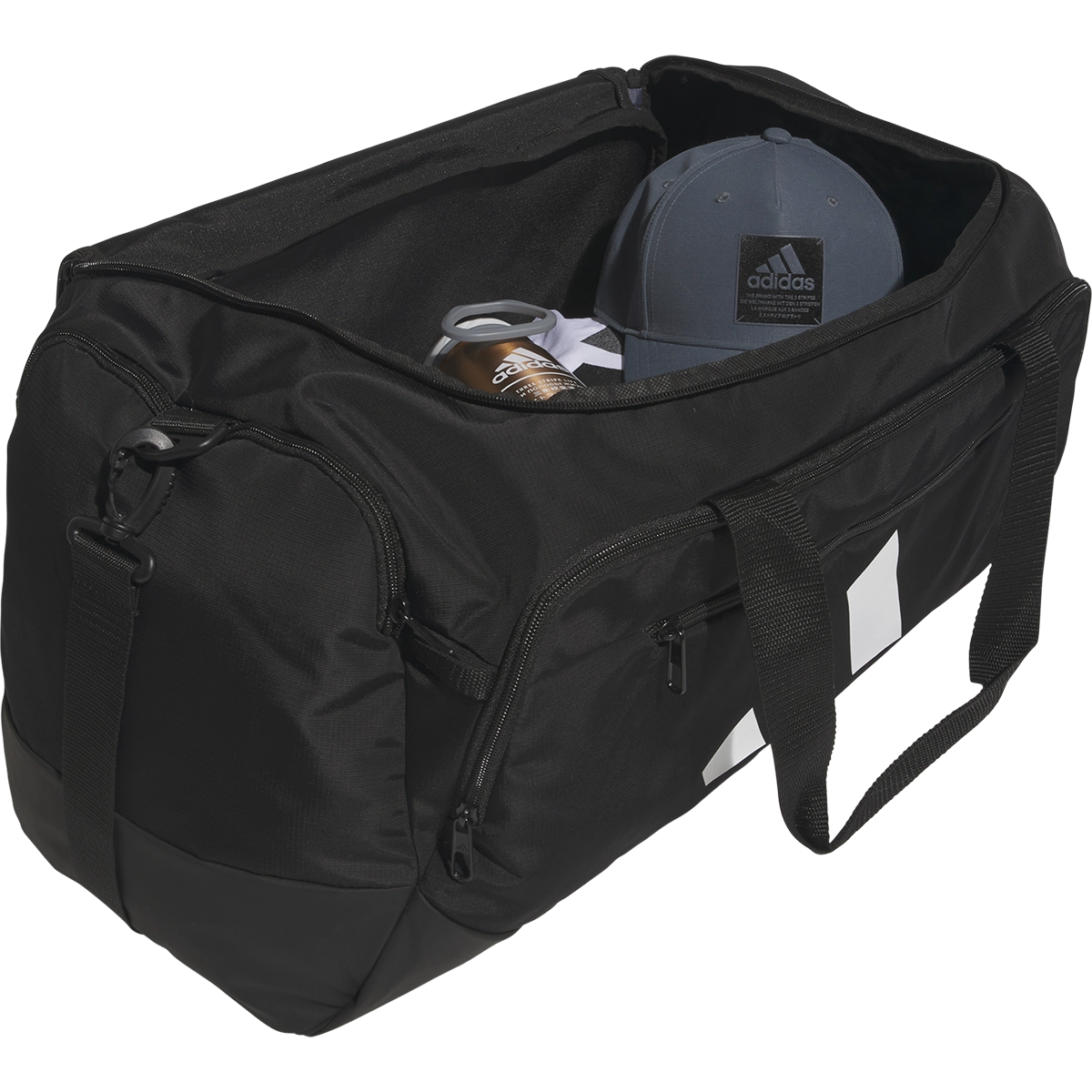 Defender 5 Medium Duffel