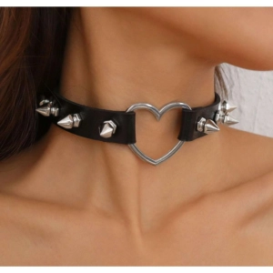 Kinky PU Leather Spiked Heart Choker