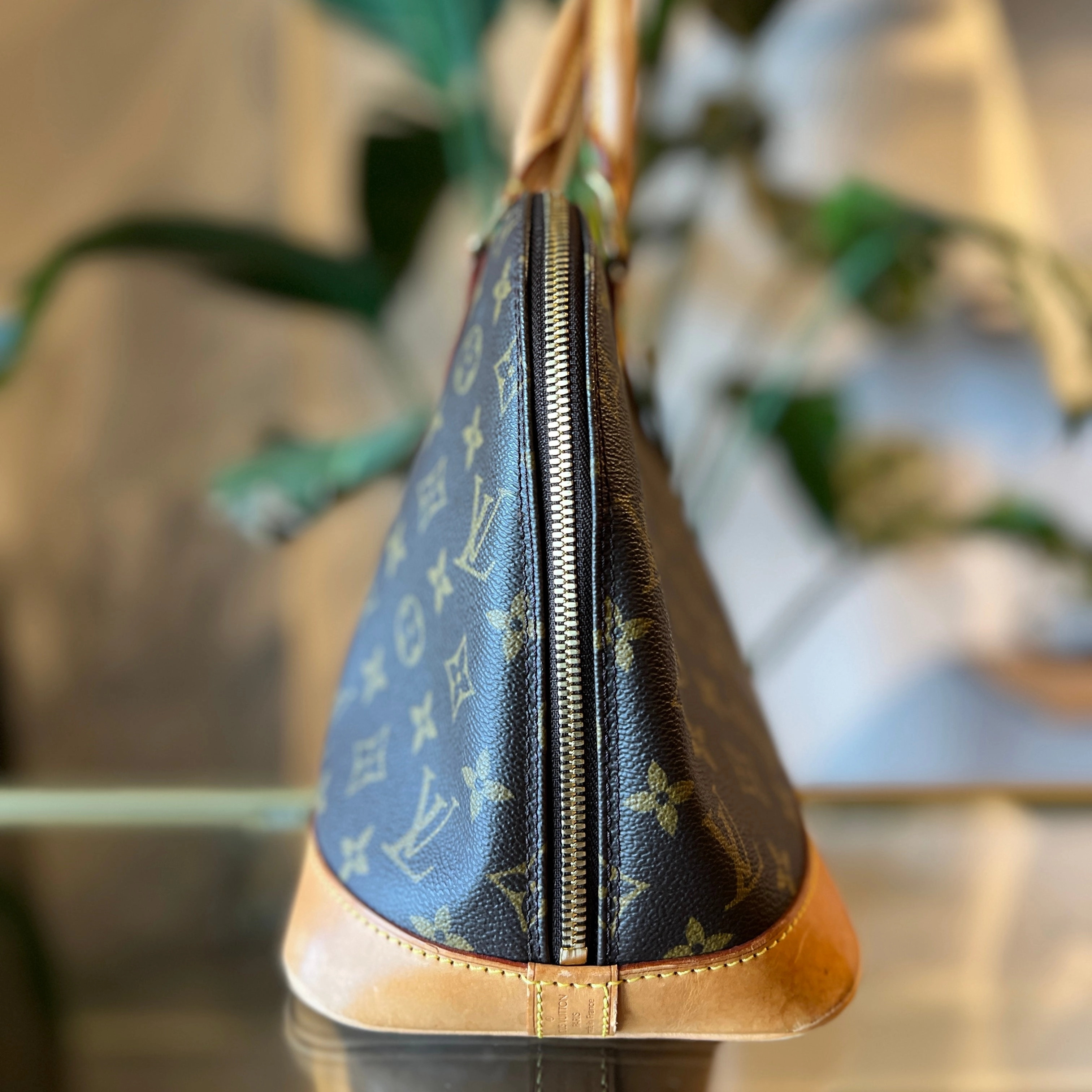 LOUIS VUITTON Vintage Monogram Alma PM Handbag