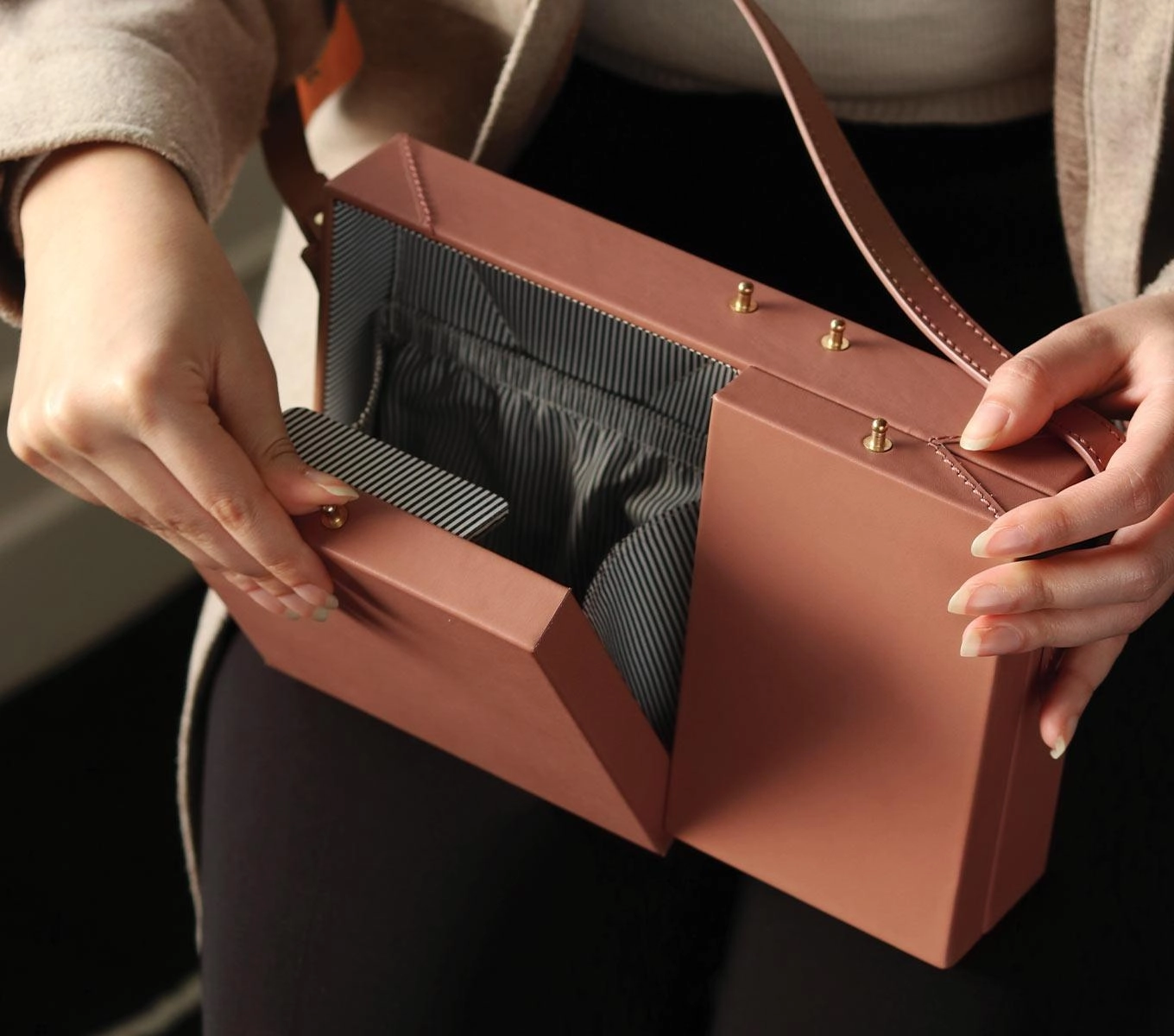 RADIO BAG 01