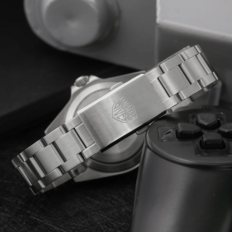 Watchdives WD16570 NH34 GMT Watch