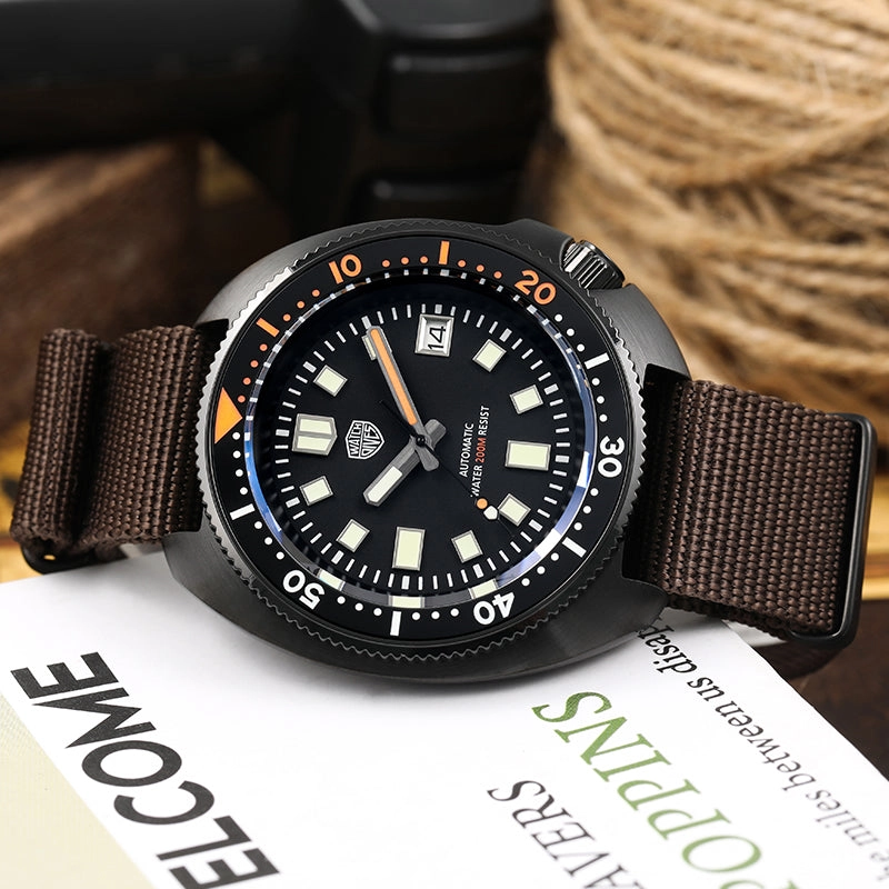 Watchdives WD6105 Captain Willard 6105 Dive Watch